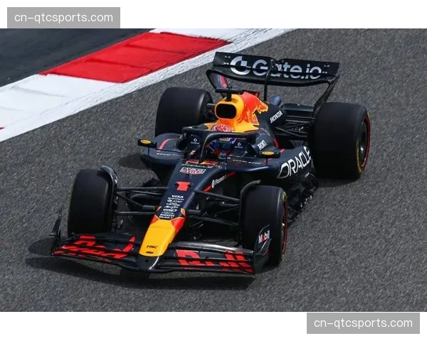 季前测试显示四强混战格局：梅赛德斯、法拉利、迈凯伦、红牛难分高下