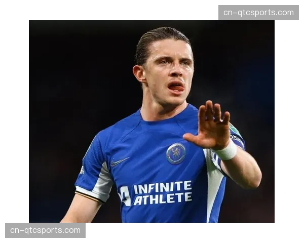 战术板：解析切尔西战胜莱斯特城一役，边后卫奇尔韦尔的前插时机。