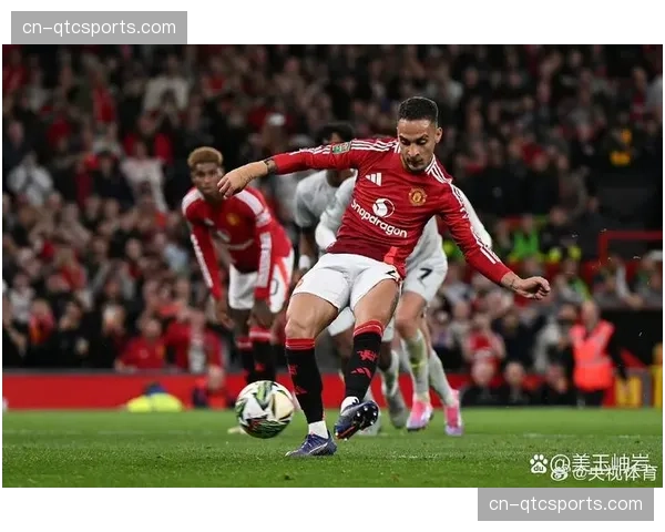 补时阶段,雷恩获得点球,布里若主罚命中完成绝杀 补时阶段,雷恩获得点球,布里若主罚命中完成绝杀